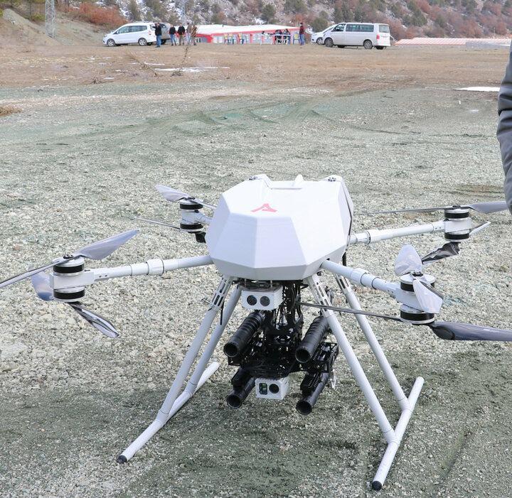 Türkiye’nin ilk milli bomba atarlı dronu Songar: Namlu ömrü 5 bin atım