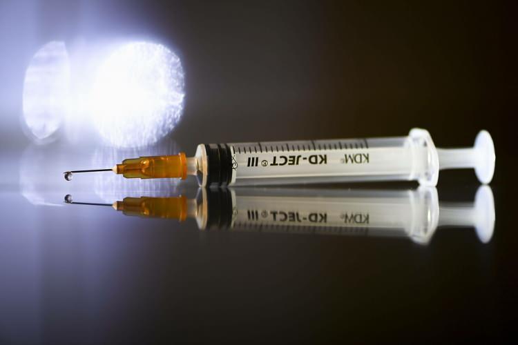 <p><strong>İsviçre 11 milyon doz</strong></p>
<p>Moderna 5 milyon doz</p>
<p>Janssen 6 milyon doz</p>