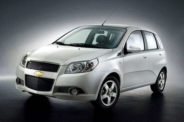<p>Chevrolet Aveo - 2011 - 2013</p>
<p>65 bin ile 98 bin TL arası</p>