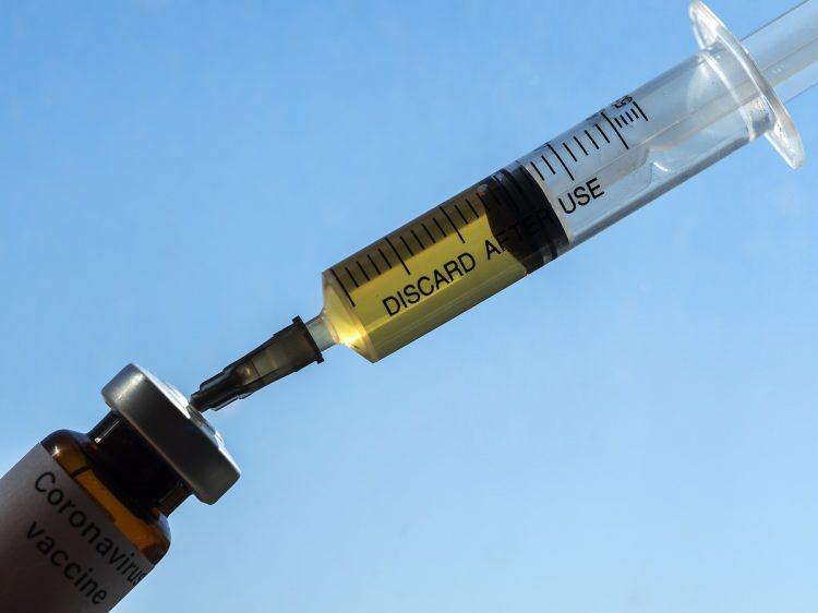 <p><strong>ABD 1 milyar doz</strong></p>

<p>Oxford-Astra Zeneca 500 milyon doz</p>

<p>Novavax 110 milyon doz</p>

<p>Sanofi-Glaxo Smith Kline 100 milyon doz</p>

<p>Pfizer-BioNtech 100 milyon doz</p>

<p>Moderna 100 milyon doz</p>

<p>Janssen 100 milyon doz</p>
