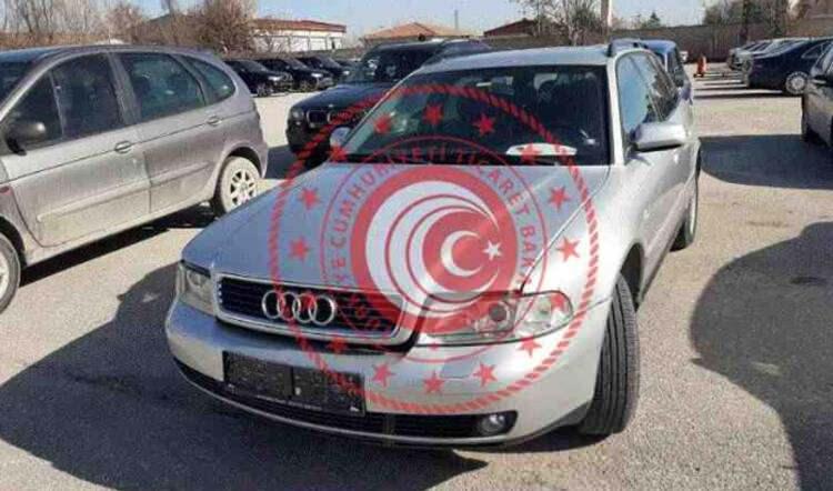 <p><strong>2001 AUDI A4</strong> model araç Ticaret Bakanlığı'nın internet sitesinde 67 bin 500 liradan satışa çıkarıldı. Aracın ihale bitiş tarihi ise 25.02.2021 olarak belirlendi.</p>

<ul>
</ul>
