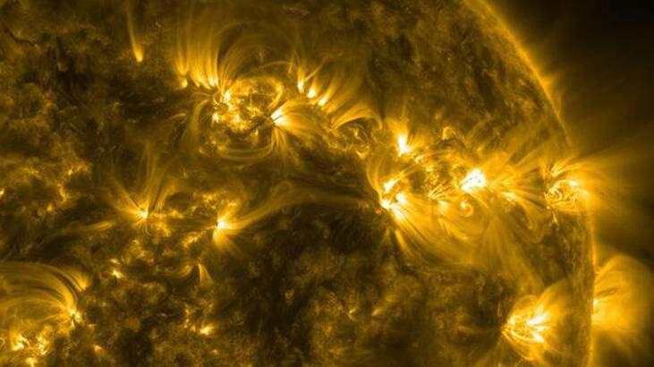 Dünya'nın elektronik alt yapısını tehdit eden Güneş patlamalarının kaynağını ilk kez belirledi