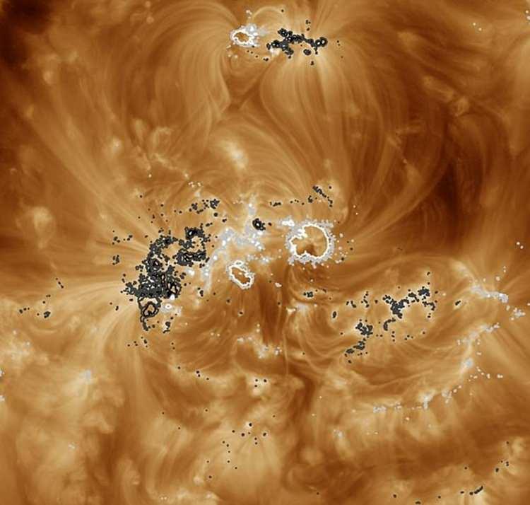 D&uuml;nya'nın elektronik alt yapısını tehdit eden G&uuml;neş patlamalarının kaynağını ilk kez belirledi