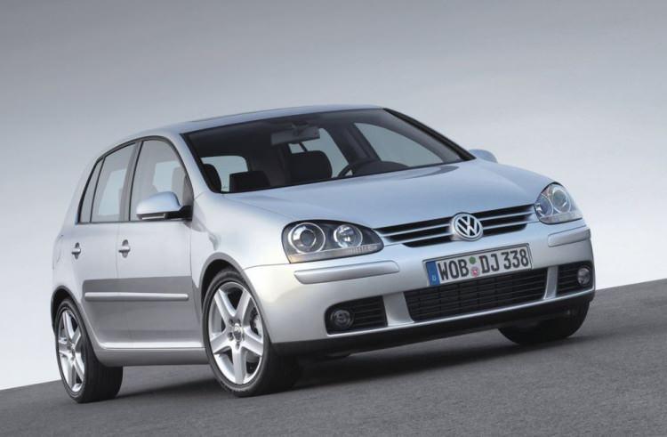 <p>GOLF V (2003-2009)</p>
