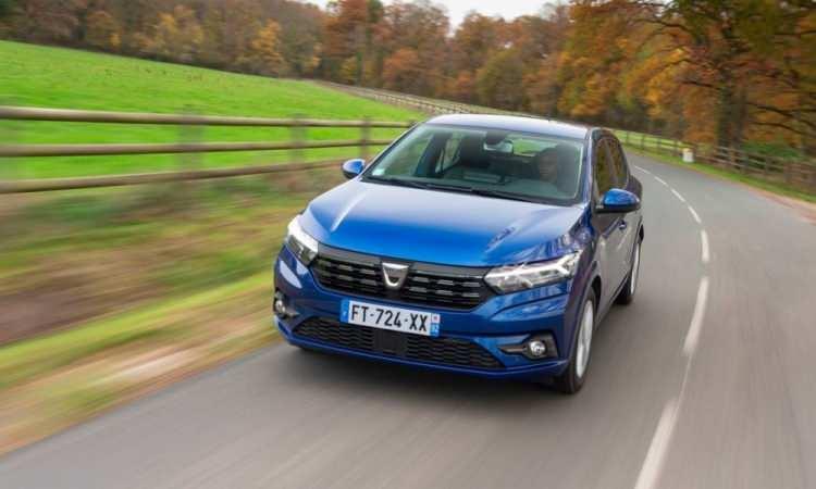 <p><strong>DACİA SANDERO VE STEPWAY TÜRKİYE'DE</strong></p>
<p>Eylül 2020'de tanıtımı yapılan Dacia Sandero ve crossover modeli Sandero Stepway, Türkiye pazarında satışa sunuldu.</p>