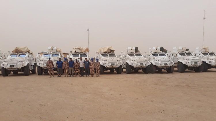 <p>Ejder Yalçın 4x4 ile çoklu görevler için sunulan farklı donanıma sahip araçlar gerek Türkiye'de gerekse uluslararası asker kuvvetler ve güvenlik güçleri tarafından uzun süredir muharebe ortamında kullanılıyor. Kullanıcılardan gelen talepler doğrultusunda araç ailesine son olarak ambulans ve 120 milimetre havan aracı katıldı.</p>
<p> </p>