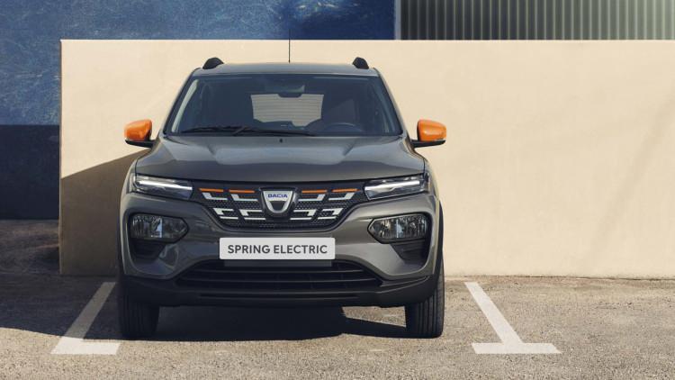<p>SUV görünümüne sahip yüzde 100 elektrikli <strong>2021 Dacia Spring</strong> tanıtıldı.</p>
