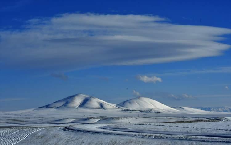 <p>Meteoroloji 12. B&ouml;lge M&uuml;d&uuml;rl&uuml;ğ&uuml;nden yapılan a&ccedil;ıklamaya g&ouml;re, b&ouml;lgede hava par&ccedil;alı, zamanla &ccedil;ok bulutlu olacak.</p>

<p>&nbsp;</p>

