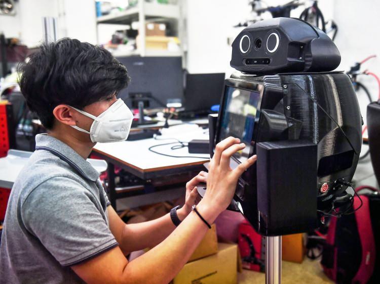 <p>Robotlar</p>
