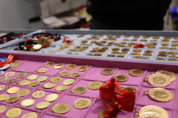 Altın için çarpıcı tahmin! ''Kazandırmaya devam edecek!''