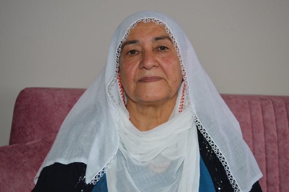 <p>Vatandaşlarımız, bu konutlara girdiğinde, keyif alacağı bir yapı ile karşılaşıyor. Hayırlı olsun, güle güle otursunlar. İnşallah baharla birlikte devam eden çalışmalarla vatandaşlarımıza biten konutları teslim edeceğiz."</p>
<p> </p>