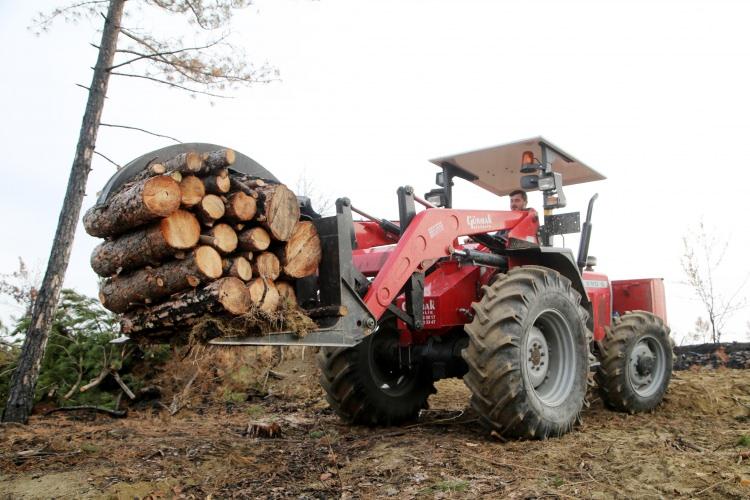<p>- "Burayı da en kısa s&uuml;rede eski haline getireceğiz"</p>

<p>Taşk&ouml;pr&uuml; Orman İşletme M&uuml;d&uuml;rl&uuml;ğ&uuml; Karatepe İşletme Şefi Asuman &Ccedil;elikbaş, AA muhabirine, yangının yaralarını sarmak i&ccedil;in &ccedil;alışmaların t&uuml;m hızıyla s&uuml;rd&uuml;ğ&uuml;n&uuml; s&ouml;yledi.</p>
