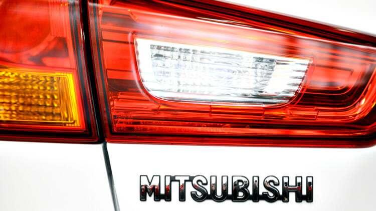 <p>MITSUBISHI SPACE STAR </p>

<p>Mitsubishi Space Star 1.2 INTENSE CVT Tavsiye Edilen Kampanyalı Anahtar Teslim Fiyatı 177.500 TL</p>

