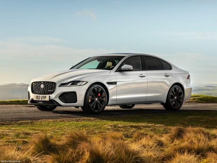 <p>Jaguar XF</p>