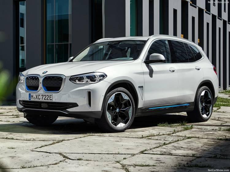 <p>BMW iX3</p>