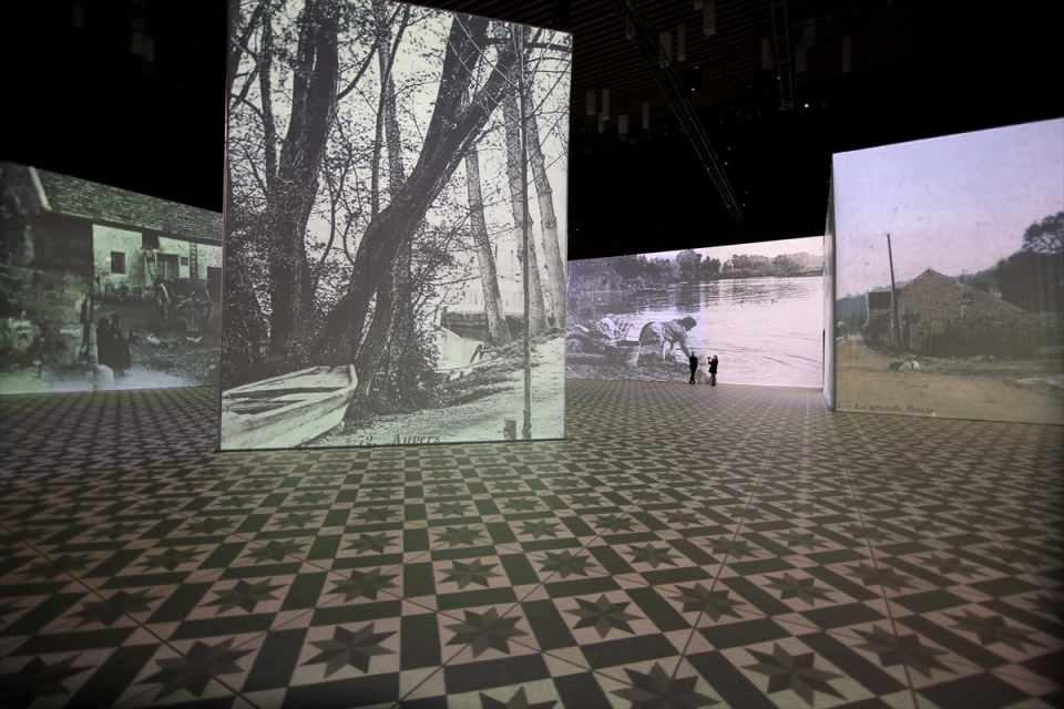 <p>Fransız sanat yönetmenleri Annabelle Mauger ve Julien Baron tarafından hazırlanan üç boyutlu sanat sergisi 'Imagine Van Gogh', Kanada'nın Vancouver kentinde sanatseverlerle buluşmaya hazırlanıyor.</p>

<p> </p>
