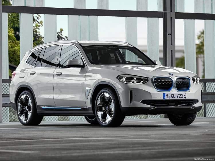 <p>Borusan Otomotiv İcra Kurulu Başkanı Hakan Tiftik; “Borusan Otomotiv olarak BMW'nin sürdürülebilirlik vizyonuna paralel şekilde Türkiye'de de elektromobilite dönüşümünün liderliğini yapmak istiyoruz. </p>
