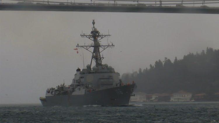 <p>ABD Deniz Kuvvetlerine ait Avrupa ve Afrika filosuna bağlı DDG 116 Borda numaralı&nbsp; 'USS Thomas Hudner' adlı f&uuml;ze fırkateyni 2 g&uuml;n &ouml;nce T&uuml;rk Boğazlarını kullanarak Karadeniz'e a&ccedil;ılmıştı.</p>

<p>&nbsp;</p>
