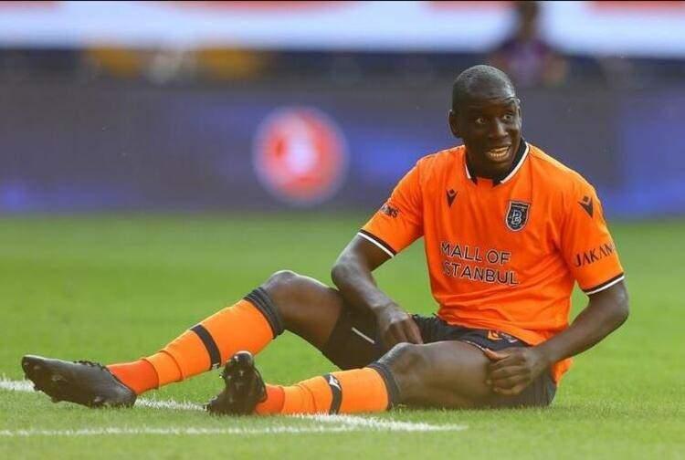 <p>DEMBA BA </p>
<p>Tecrübeli golcünün Başakşehir ile sözleşmesi sona eriyor. 35 yaşındaki futbolcunun gelecek sezonda hangi takımın formasını giyeceği merak konusu.Takımı: Başakşehir Piyasa değeri: 700 bin euro</p>