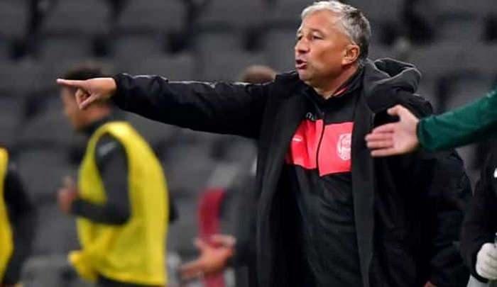<p>Kayserispor | Dan Petrescu 8 hafta çalışabildi</p>
<p>Kayserispor, 18.hafta sonunda Rumen Dan Petrescu ile anlaştı ancak deneyimli teknik adam 26.hafta sonunda ailevi nedenlerle görevinden ayrıldı.</p>