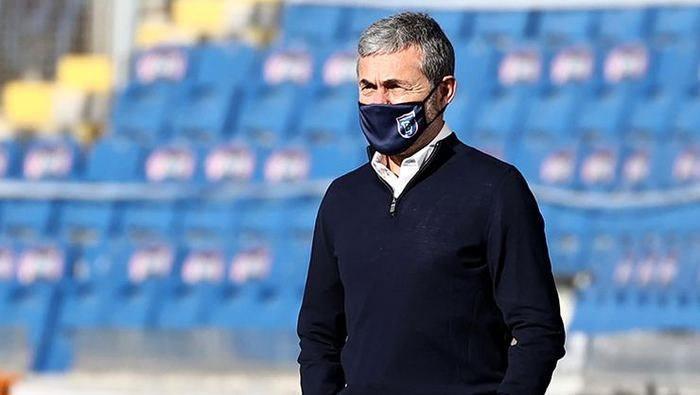 <p>Başakşehir | Aykut Kocaman yeniden Süper Lig'de</p>

<p>Okan Buruk'un ayrılmasının ardından Aykut Kocaman 23.hafta maçı öncesi Başakşehir ile sözleşme imzaladı.</p>
