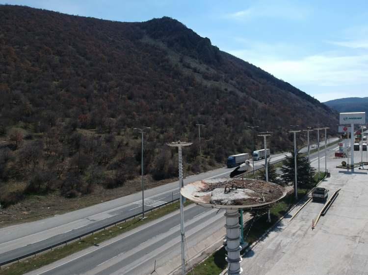 <p>35 g&uuml;nl&uuml;k kulu&ccedil;ka d&ouml;nemi ge&ccedil;irecek leylekler, Kızılcahamam halkı tarafından el &uuml;st&uuml;nde tutuluyor.<br />
&nbsp;</p>
