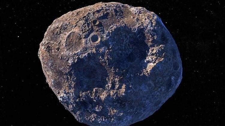 <p>Mars ve Jüpiter arasındaki asteroid kuşağındaki 16 Psyche'in çapı 226 kilometre. Bilim insanlarının tahminlerine göre asteroid oluşumunu tamamlayamamış bir gezegenin çekirdeğinden koptu. NASA, Ağustos 2022'de 16 Psyche asteroide doğru yola çıkacak. Yaklaşık dört yıl sürecek yolculuğun ardından NASA'nın keşif sondası 16 Psyche asteroide varacak. Sonda, 2023'da Mars'ın yerçekimine girecek daha sonra 2026'da 16 Psyche'ten veri toplayacak noktaya ulaşacak. Tahminlere göre 16 Psyche asteroidin tamamı değerli madenlerden oluşuyor.</p>
<p> </p>
