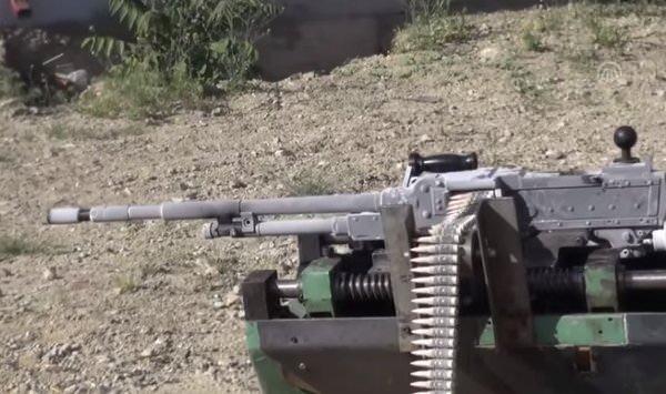<p>Türk savunma sanayii firmalarından SARSILMAZ tarafından geliştirme faaliyetleri süren PMT 7.62 Makineli Tüfek ile platformlarda kullanılan makineli tüfeklerde dışa bağımlılığın sonra ermesi hedefleniyor.</p>