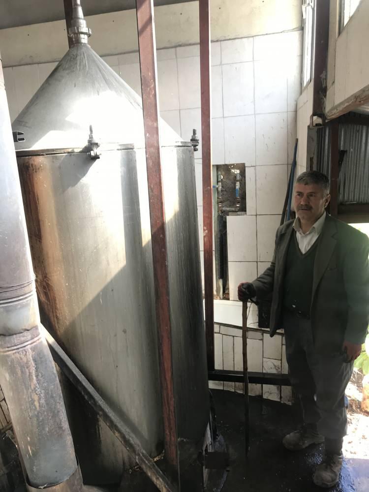 <p>Alternatif tıpta yaygın olarak kullanılan, etkili bitkisel yağ çeşidi olarak Ardıç yağı vücudun toksinlerden arınmasında ve iltihapların tedavi edilmesinde kullanılır. </p>