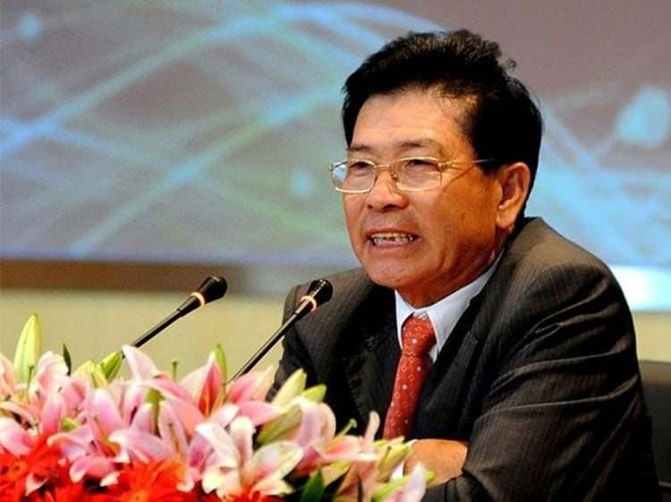 <p>37-HE XİANGJİAN: 37.7 MİLYAR DOLAR</p>
<p>Ev Aletleri, Üretim (Çin)</p>