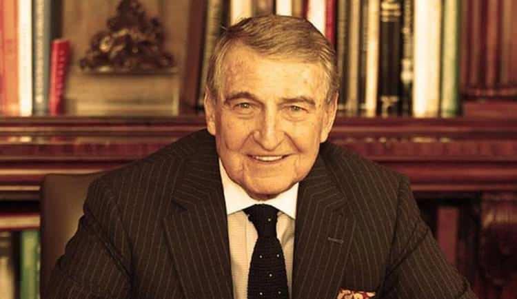 <p>MUSTAFA RAHMİ KOÇ</p>
