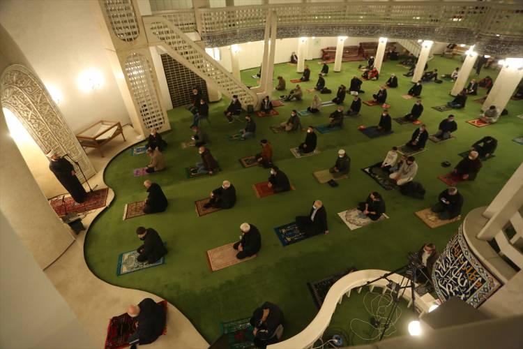 <p><strong>HIRVATİSTAN</strong></p>
<p>Müslüman nüfusun yoğun olduğu Batı Balkan ülkeleri, yeni tip koronavirüs (Kovid-19) salgını nedeniyle bu yıl da ramazanı tedbirlerle karşıladı. </p>