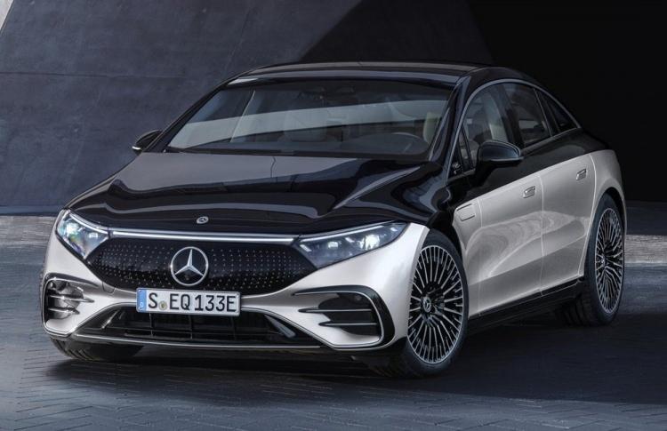 <p>Mercedes tarafından uzun dönemdir parça parça detayları verilen, markanın ilk elektrikli sedanı EQS tanıtıldı. </p>