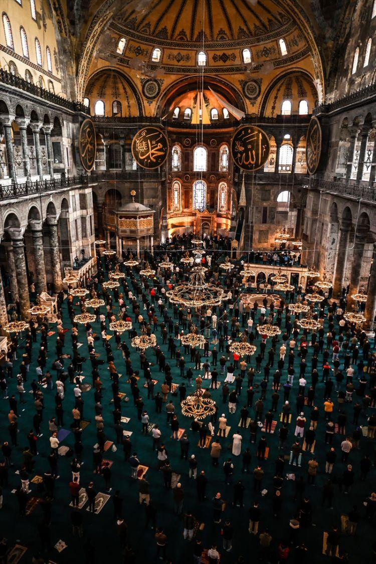 <p>Ayasofya-i Kebir Camisi</p>