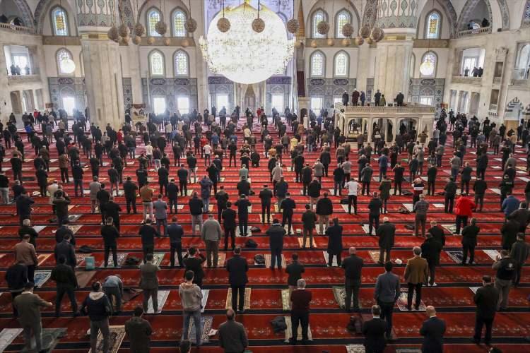 <p>Kocatepe Camisi / Ankara</p>
