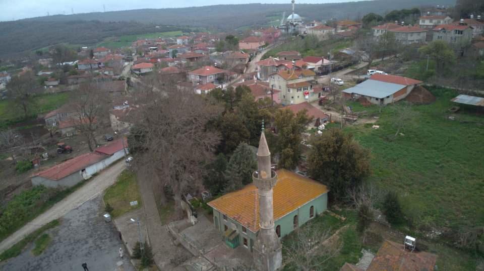 <p>İstanbul Çatalca’ya 25 km uzaklıkta olan ve önemli tarihi eserlere ev sahipliği yapan Kalfa köyünün gizli kalan tarihi görenleri şaşırtıyor. </p>

<p> </p>
