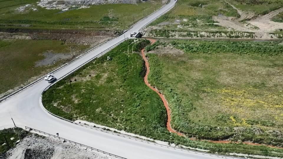 <p>Çevre sakinleri, yetkililerden dereye bir çözüm bulmasını bekliyor.</p>