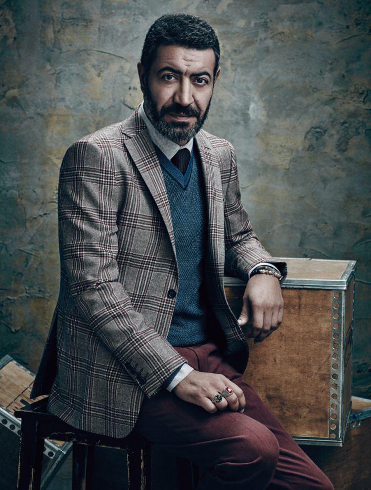 <p><strong><span style="color:#000000"> Altun'un doktoru, 'Ufak bir damar tıkanıklığı vardı, o açıldı. Bugün taburcu olabilir' ifadesinde bulundu.</span></strong></p>
<p><span style="color:#000000"><strong>Bugün taburcu olması beklenen ünlü sanatçı Hakan Altun'un doktoru Altun'un artık programın çekimlerine katılamayacağını dile getirdi. Böylece Hakan Altun'a doktoru tarafından çalışma yasağı gelmiş oldu.</strong></span></p>
<p><span style="color:#000000"><strong>Öncesinde ise tedavi altında tutulduğu hastaneden şöyle açıklama yapıldı:</strong></span></p>