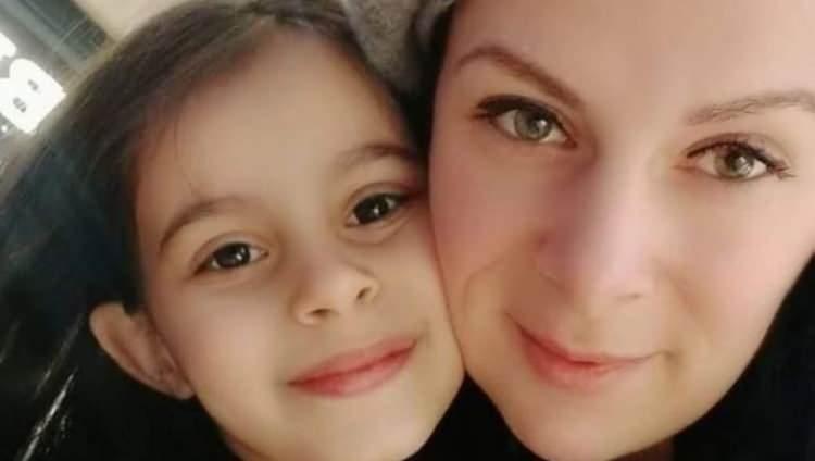 <p>Trabzon'da yaşayan ve 6 aylık hamile olan 34 yaşındaki Müjde Çilingir koronavirüse yakalanınca bebeği sezaryenle alındı. Sezaryenden 1 gün sonra Çilingir tedavi gördüğü hastanede koronavirüs nedeniyle hayatını kaybetti.</p>
<p> </p>