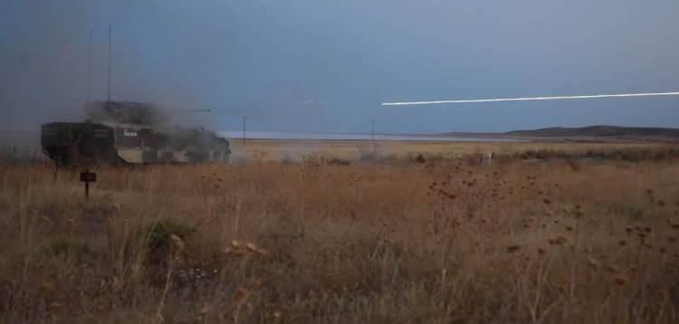 <p>Tulpar'ın orta sınıf tank için de ideal bir platform olma özelliği taşıdığını vurgulayan Görgüç, "Bu anlamda Tulpar'ın testlerdeki performansı ve potansiyel kullanıcılar tarafından gelen geri bildirimler oldukça memnun edici. </p>
<p> </p>