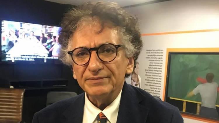 <p>Ressam Bedri Baykam da paylaşımında, "Biden'ın bugün verdiği demeç, gerçekten siyasi tarihsel yaklaşım olarak ibret verici, uluslararası hukuk ve genel anlamda mantık dışı ve tek yönlü, yargısız infaz yapmaktan çekinmeyen sorumsuz ve tarihçi yaklaşım ciddiyetinden uzak bir koca oportünist fiyaskodur." ifadeleriyle tepki gösterdi.</p>
