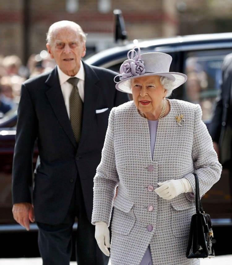 <p>99 yaşında vefat eden Edinburgh Dükü Prens Philip İngiltere Kraliyet ailesini yasa boğmuştu. </p>
