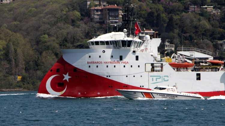 <p>Sahil Güvenlik ve Kıyı Emniyeti botların da sismik gemiye eşlik etti.</p>

<p> </p>
