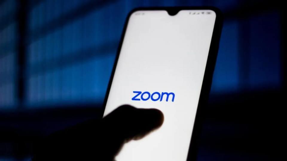 <p>51- Zoom</p>
