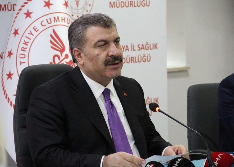 <p><strong>TÜRKİYE'DE DE GÖRÜLDÜ</strong></p>
<p>Sağlık Bakanı Fahrettin Koca, Hindistan varyantının Türkiye'de de görüldüğünü açıklamıştı.</p>