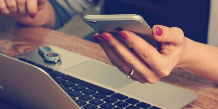 <p>- Bankanız, telefonlardaki NFC'yi (Yakın Alan İletişimi) kullanmanızı istenebilir. NFC'nin nasıl açılacağını öğrenin.</p>

<p>- Doğrulama için hesap açmak istediğiniz banka başka bir bankadan, para transferi yapmanızı isteyebilir.</p>
