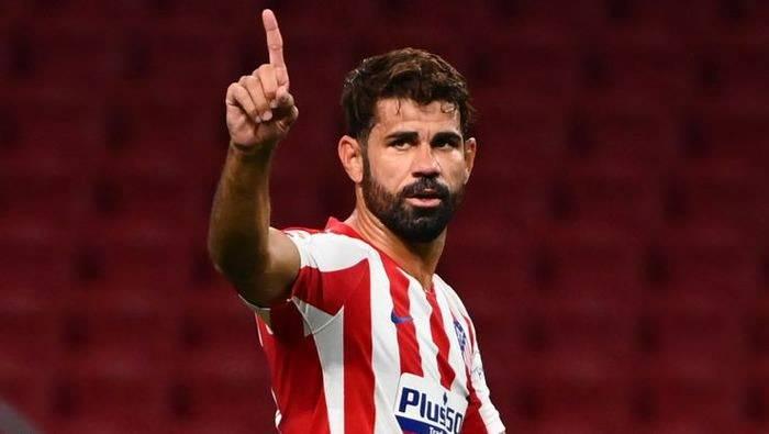 <p>Diego Costa - 6 milyon Euro</p>

<p> </p>

<p>Diego Costa'da Süper Lig'de hemen hemen bütün büyük takımlarla anıldı. Atletico Madrid ile yollarını ayıran 32 yaşındaki oyuncunun sezon başı transfer döneminde yeni takımıyla anlaşması bekleniyor</p>
