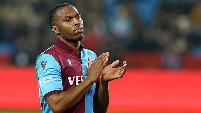 <p>Daniel Sturridge - 2 milyon Euro</p>

<p> </p>

<p>Trabzonspor'dan ayrıldıktan sonra yeni bir takıma transfer olmayan Daniel Sturridge'de listedeki önemli isimlerden biri. 31 yaşındaki oyuncunun iki Şampiyonlar Ligi şampiyonluğu bulunuyor.</p>
