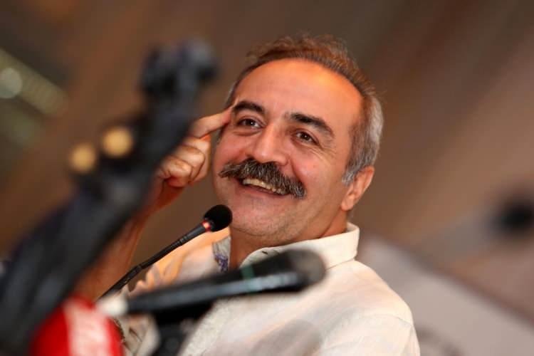 <p>Şahıs sadece parasını istediğini ve taciz, hakaret kastının bulunmadığını belirtti. Yılmaz Erdoğan şikayetinden vazgeçince, soruşturma dosyası da kapandı.</p>