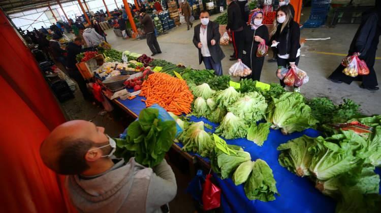 <p> ESENYURT<br />
<br />
Yenikent Kapalı Çarşamba Pazarı,<br />
Yunus Emre Akçaburgaz Kapalı Perşembe Pazarı,<br />
İncirtepe Açık Perşembe Pazarı,<br />
Talatpaşa Kapalı Cuma Pazarı,<br />
Kıraç Açık Cuma Pazarı,<br />
Orhangazi Açık Cuma Pazarı,<br />
Beygah Kapalı Cumartesi Pazarı,<br />
Örnek Açık Cumartesi Pazarı,<br />
Mehterçeşme Açık Pazar Pazarı,</p>